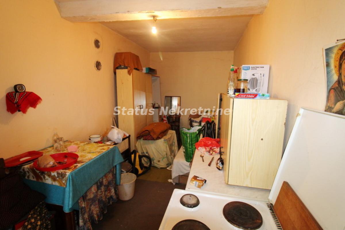 Kuća Prodaja Bačka Topola  111 m2