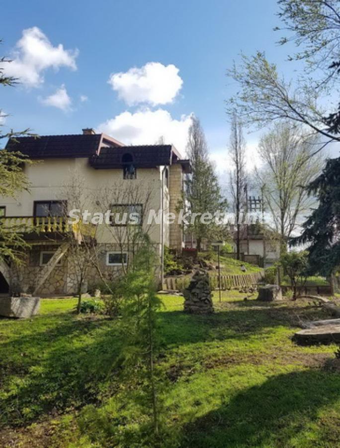 Kuća Prodaja Bačka Topola  465 m2