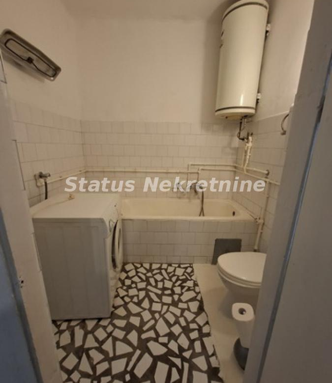 Kuća Prodaja Mali Iđoš  257 m2