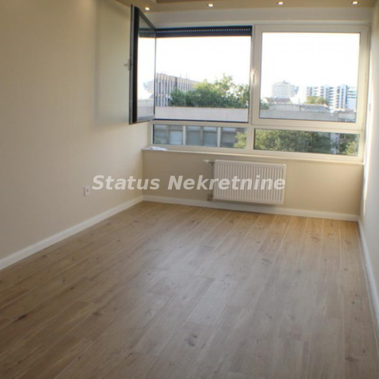 Stan Izdavanje Novi Sad  101 m2
