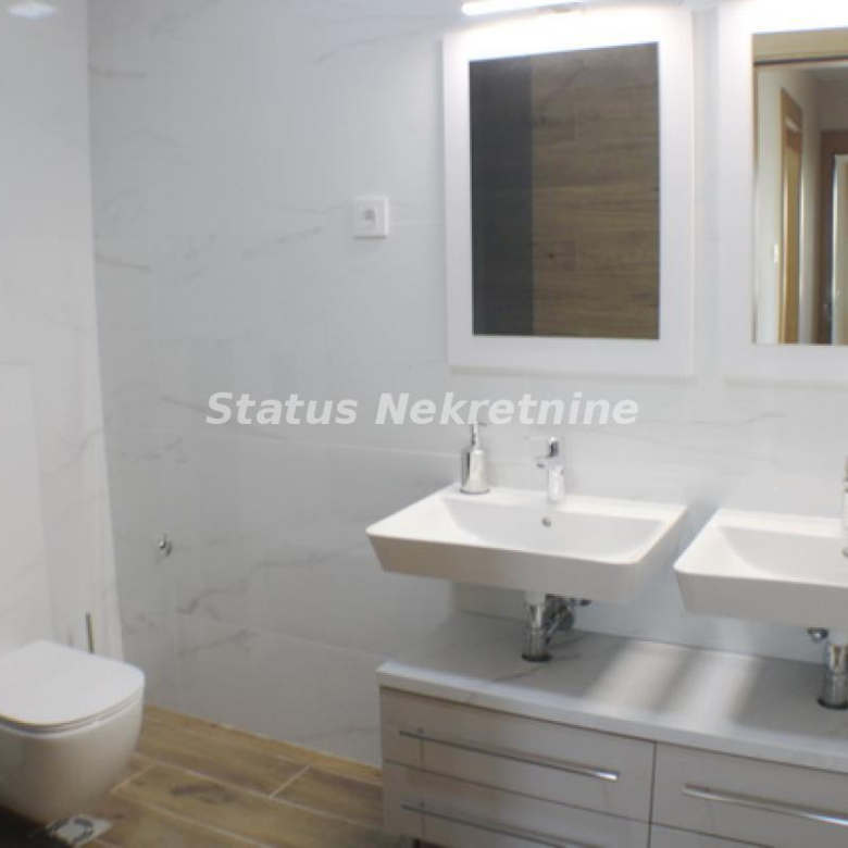 Stan Izdavanje Novi Sad  101 m2