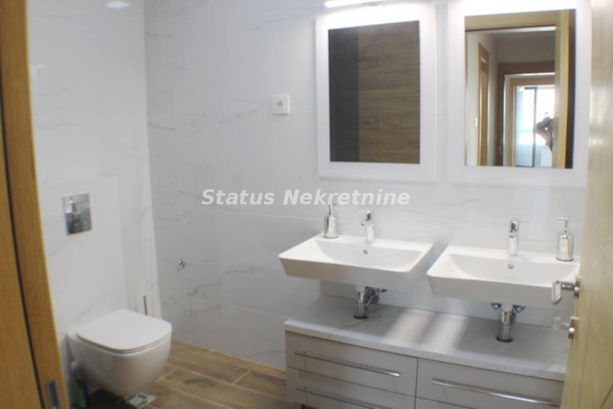 Stan Izdavanje Novi Sad  101 m2