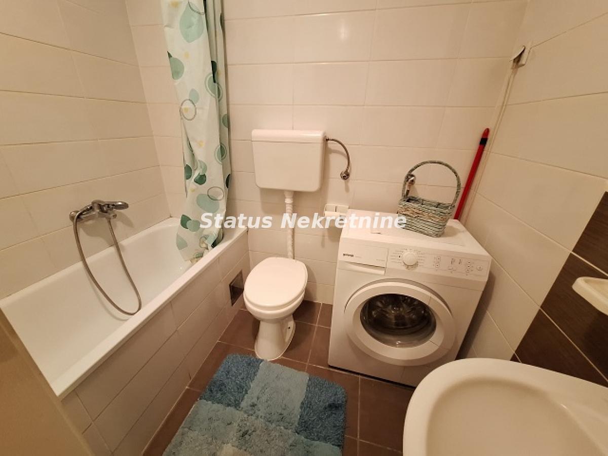 Stan Izdavanje Novi Sad  25 m2