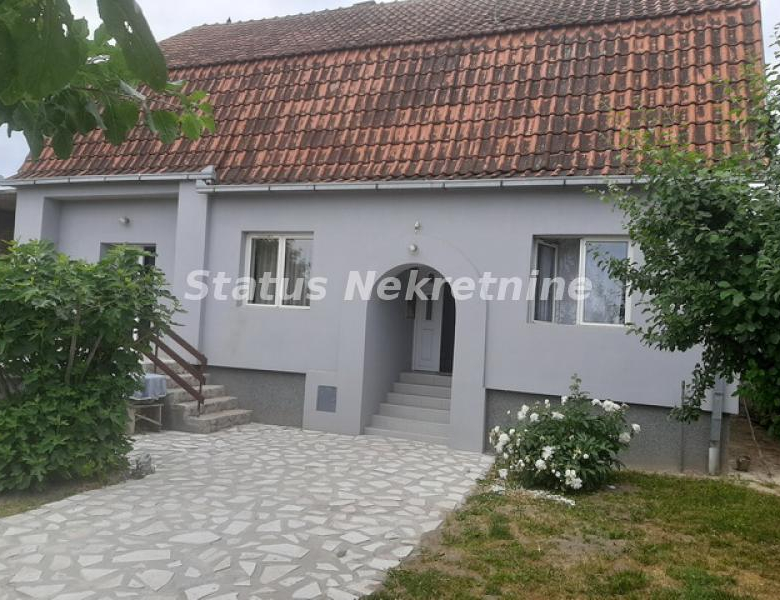 Kuća Prodaja Novi Sad  242 m2