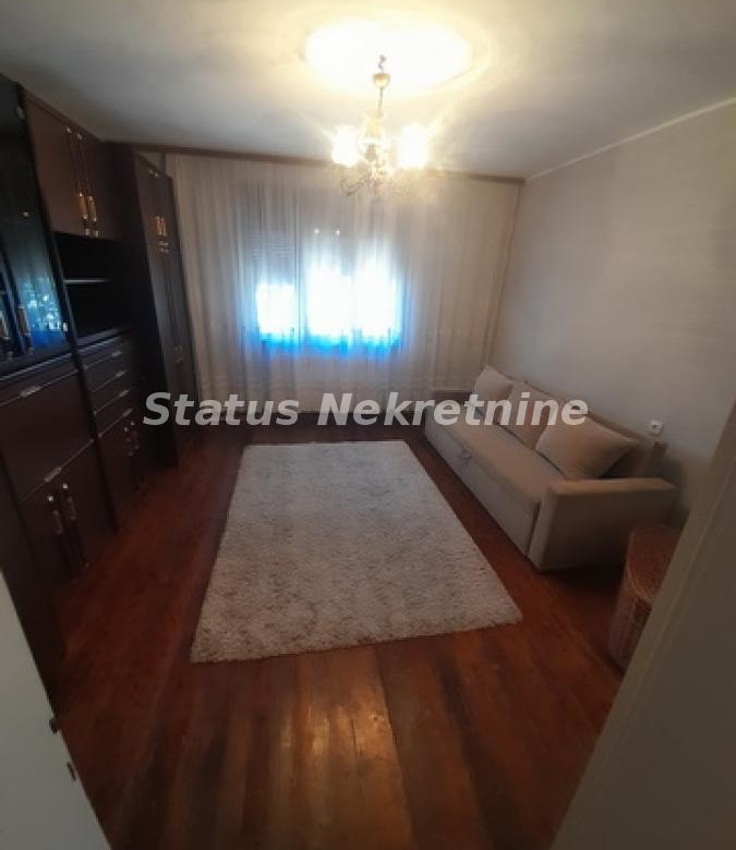 Stan Izdavanje Novi Sad  85 m2