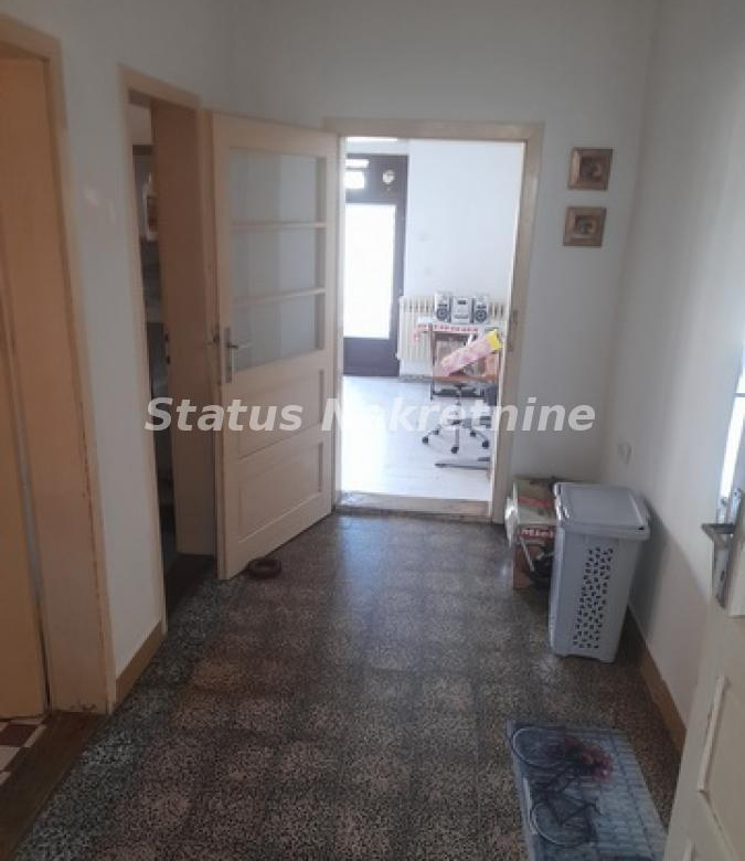 Stan Izdavanje Novi Sad  85 m2