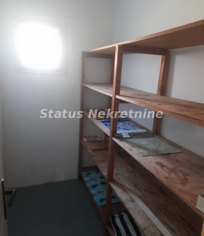 Stan Izdavanje Novi Sad  85 m2