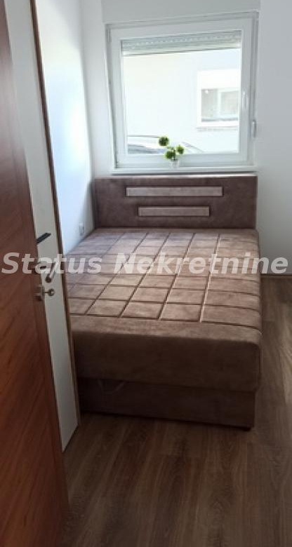 Stan Izdavanje Novi Sad  29 m2