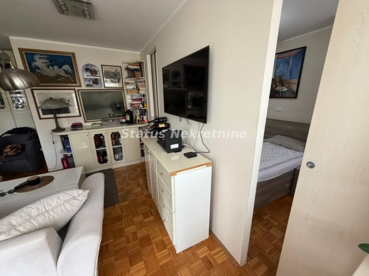 Stan Prodaja Novi Sad Stan Prodaja Novi Sad 76 m2
