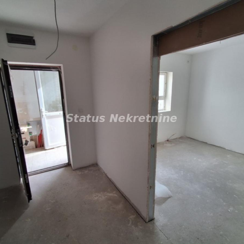 Stan Prodaja Novi Sad  28 m2
