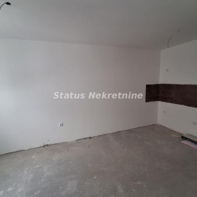 Stan Prodaja Novi Sad  28 m2