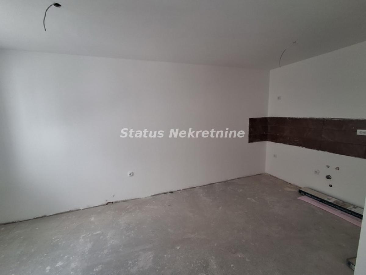 Stan Prodaja Novi Sad  28 m2