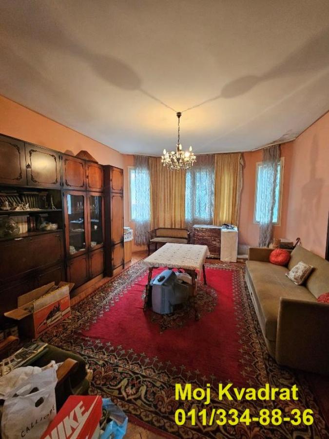 Stan Prodaja Beograd Činovnička Kolonija 108 m2