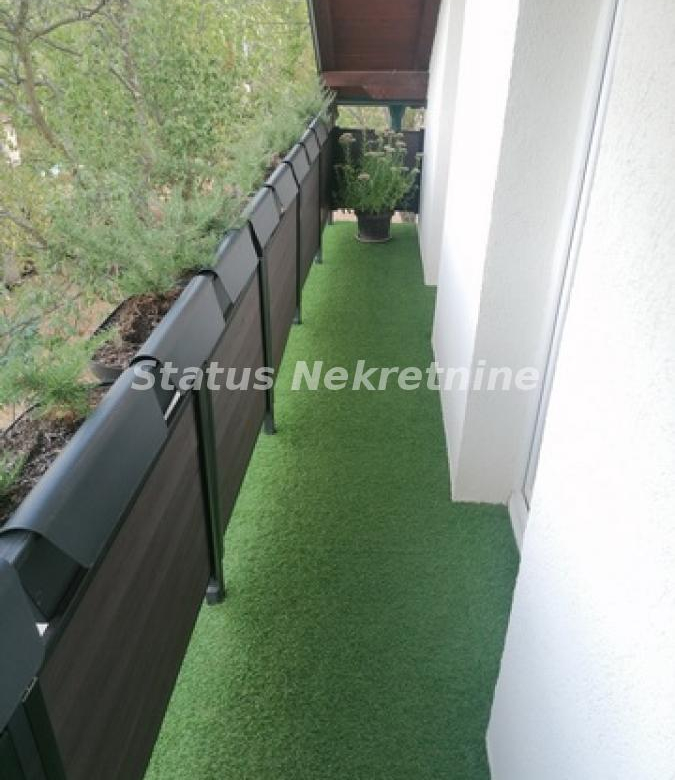 Kuća Prodaja Novi Sad  90 m2