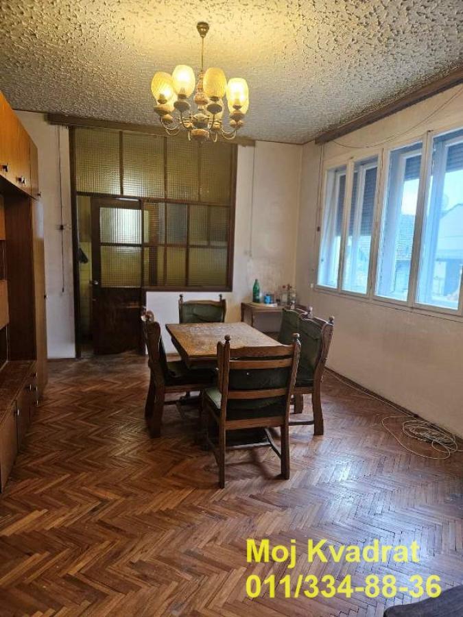 Stan Prodaja Beograd Činovnička Kolonija 108 m2