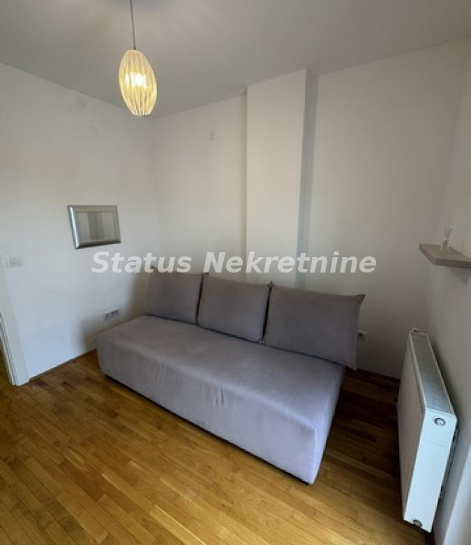 Stan Izdavanje Novi Sad  41 m2