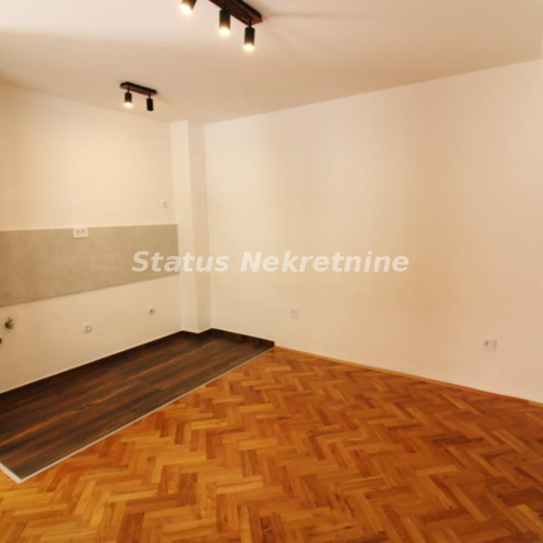 Stan Prodaja Novi Sad  24 m2