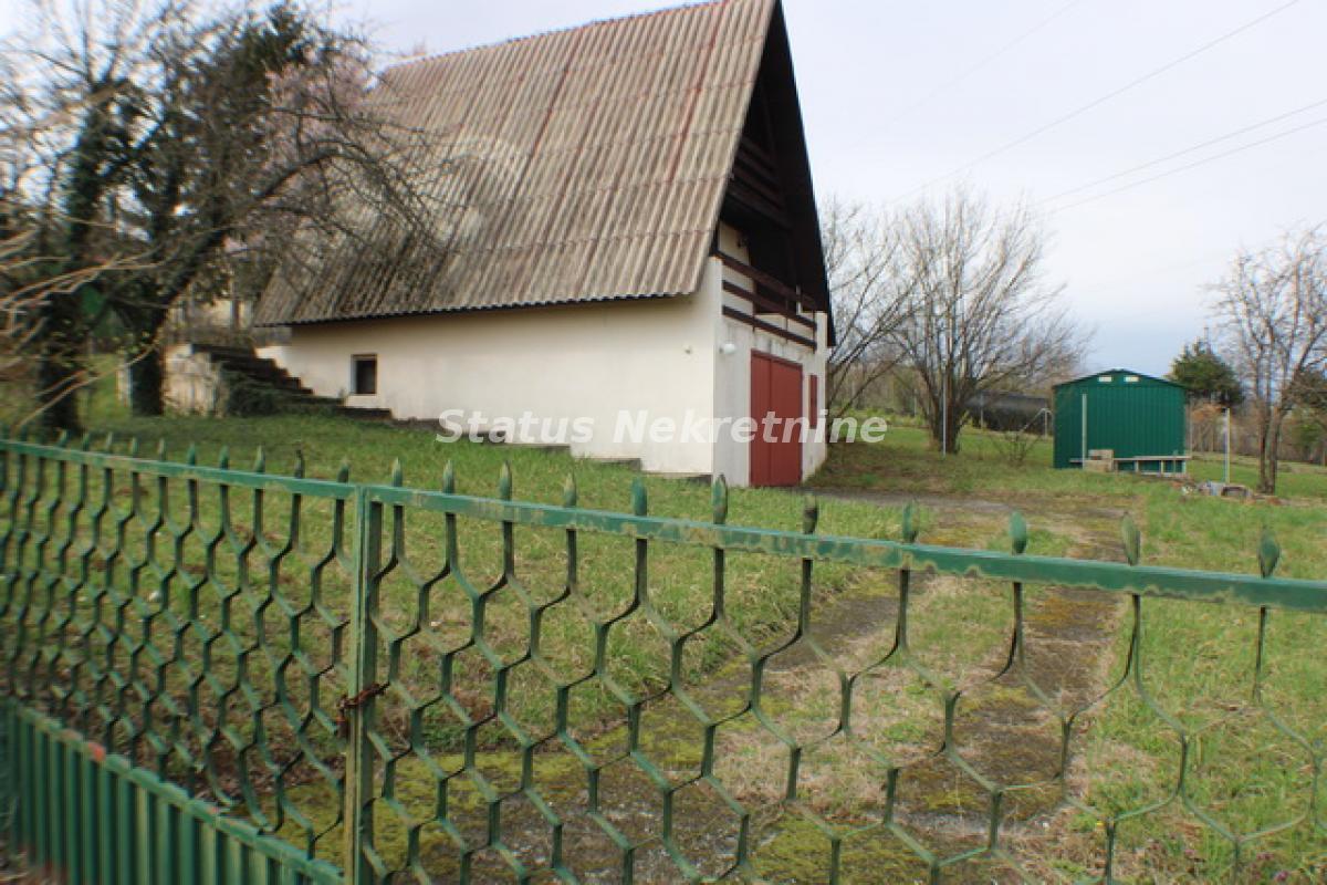 Kuća Prodaja Novi Sad  111 m2