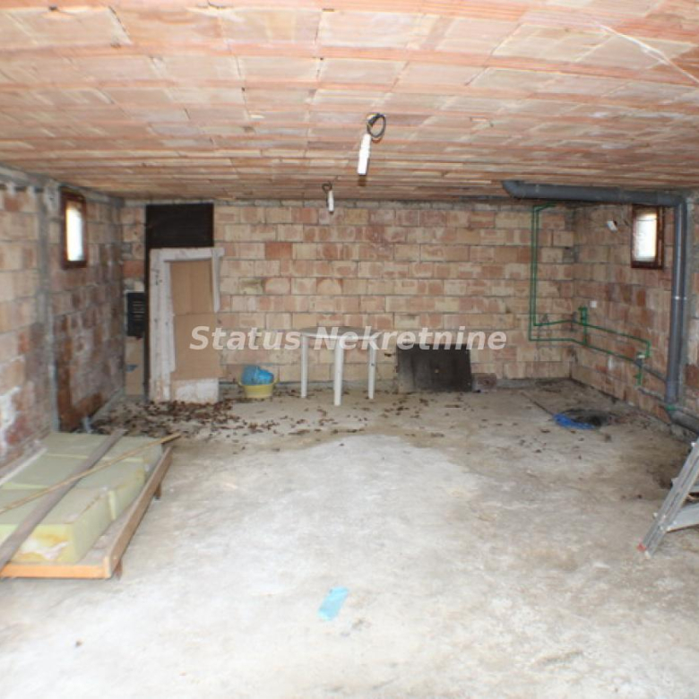 Kuća Prodaja Novi Sad  111 m2
