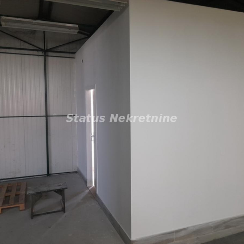 Lokal Izdavanje Novi Sad  240 m2