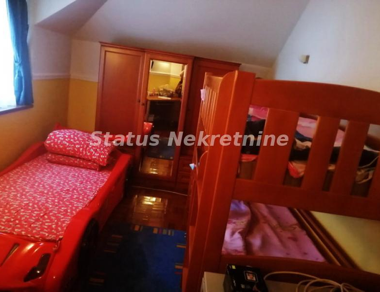 Kuća Prodaja Novi Sad  600 m2