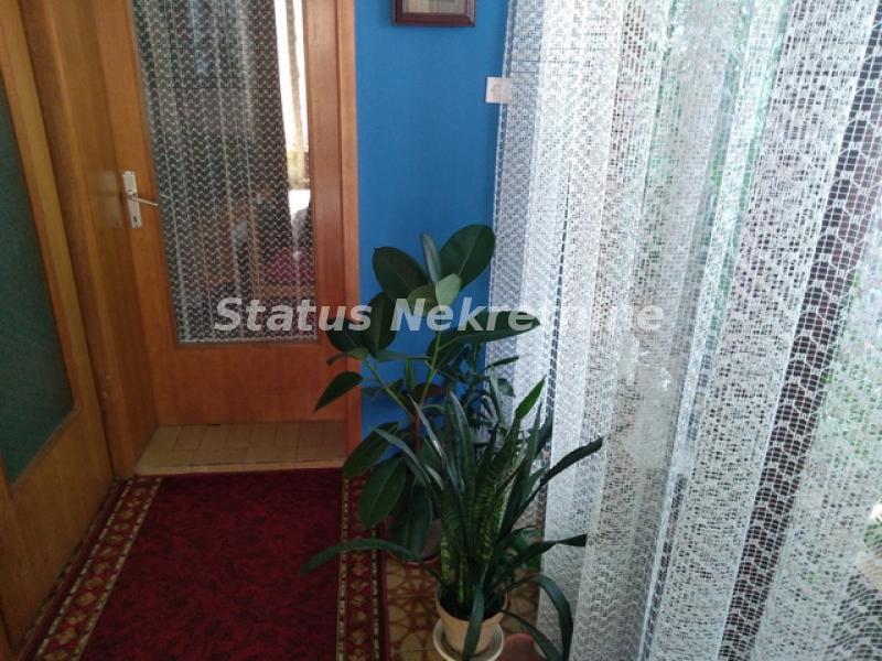 Kuća Prodaja Temerin  450 m2