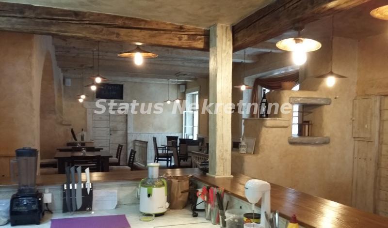 Lokal Prodaja Novi Sad  303 m2