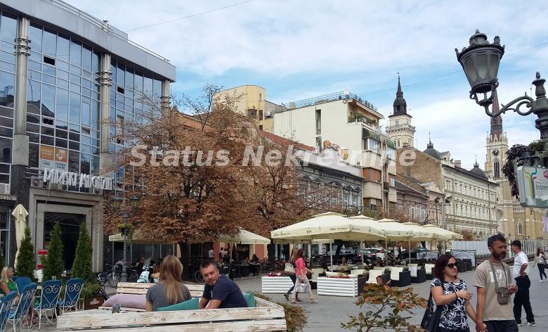 Lokal Prodaja Novi Sad  303 m2