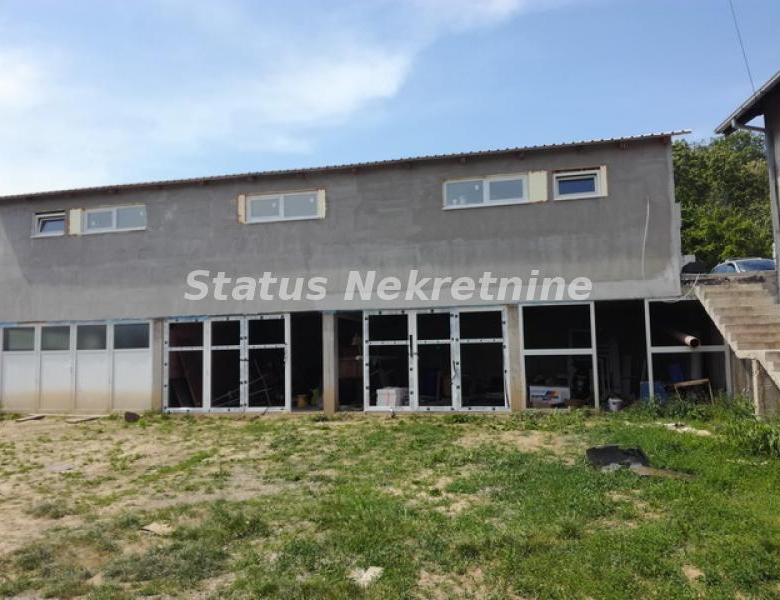 Kuća Prodaja Novi Sad  500 m2