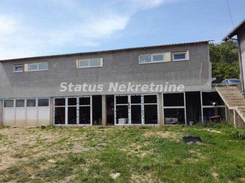 Kuća Prodaja Novi Sad  500 m2