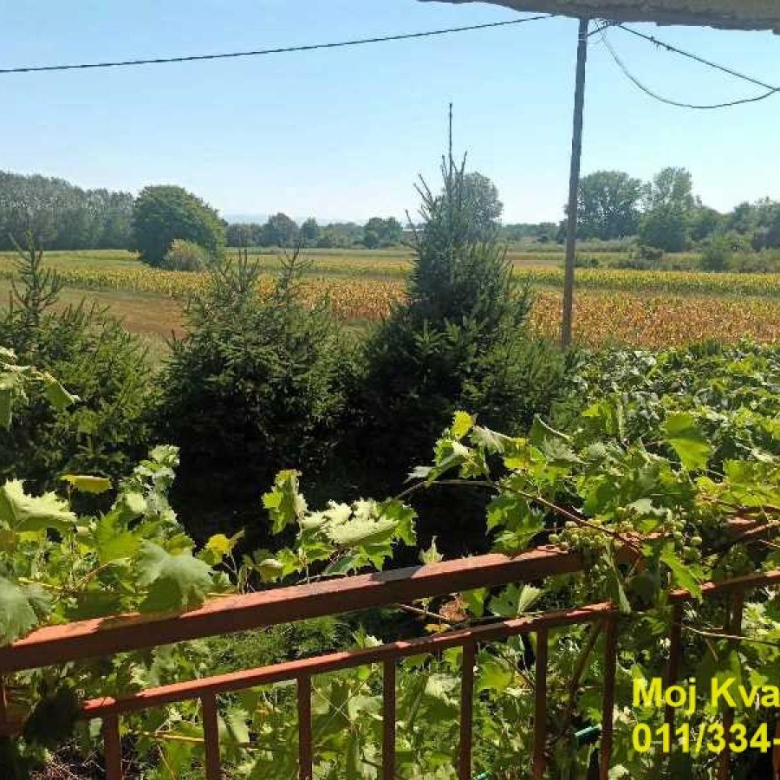 Kuća Prodaja Veliko Gradište  260 m2