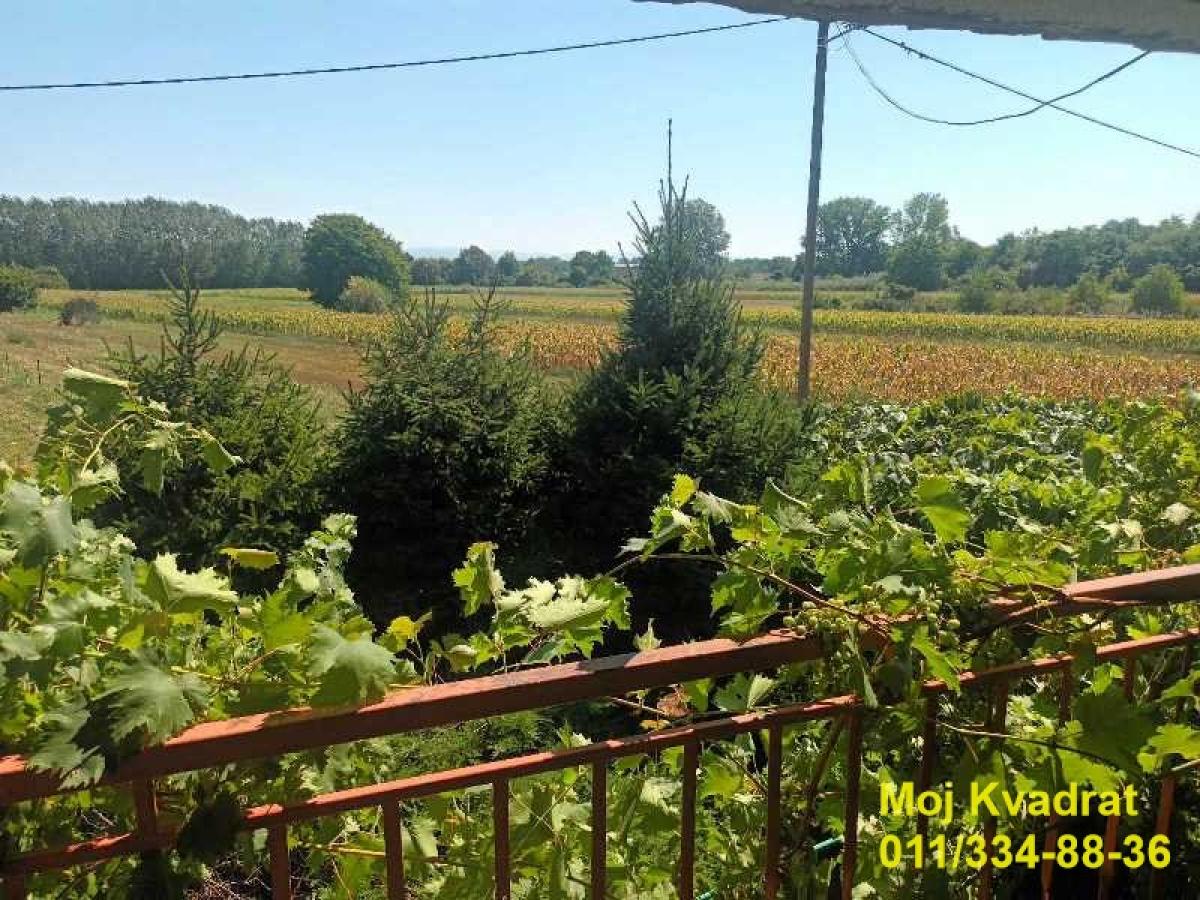 Kuća Prodaja Veliko Gradište  260 m2