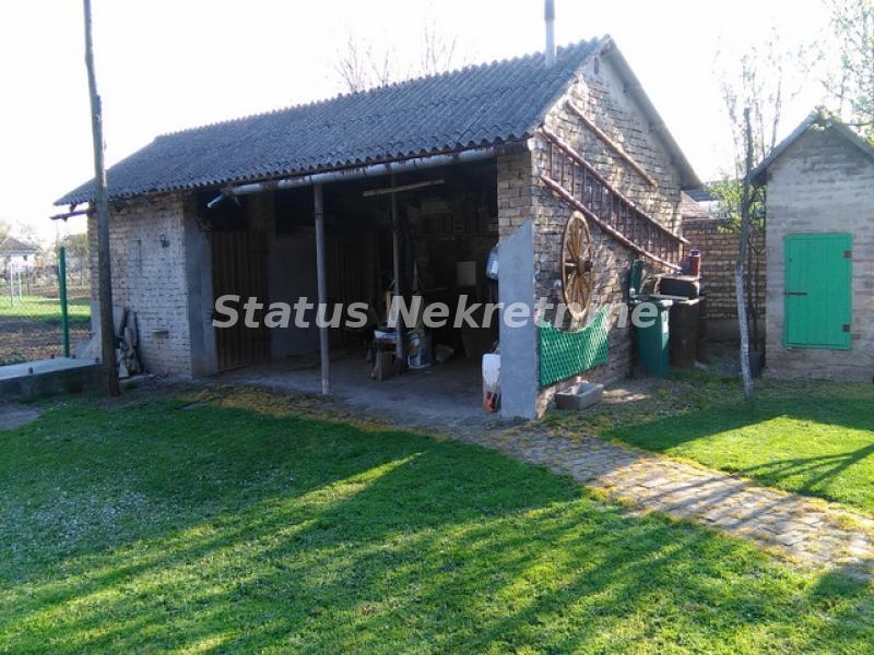 Kuća Prodaja Bačka Palanka Kuća Prodaja Bačka Palanka 210 m2