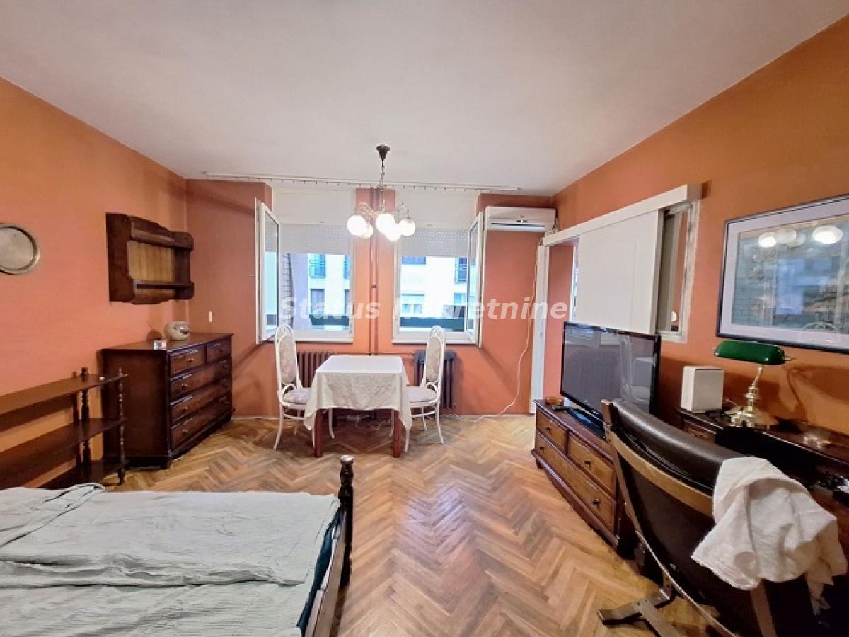 Stan Prodaja Novi Sad  48 m2