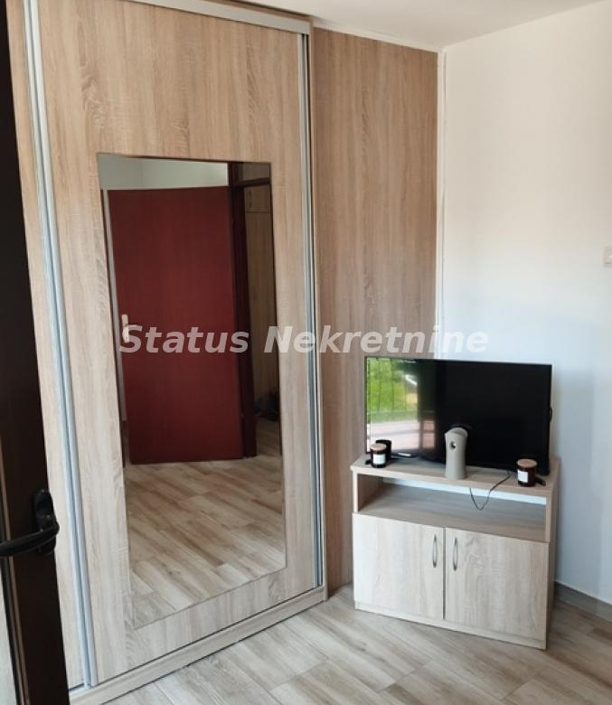 Stan Izdavanje Novi Sad  34 m2