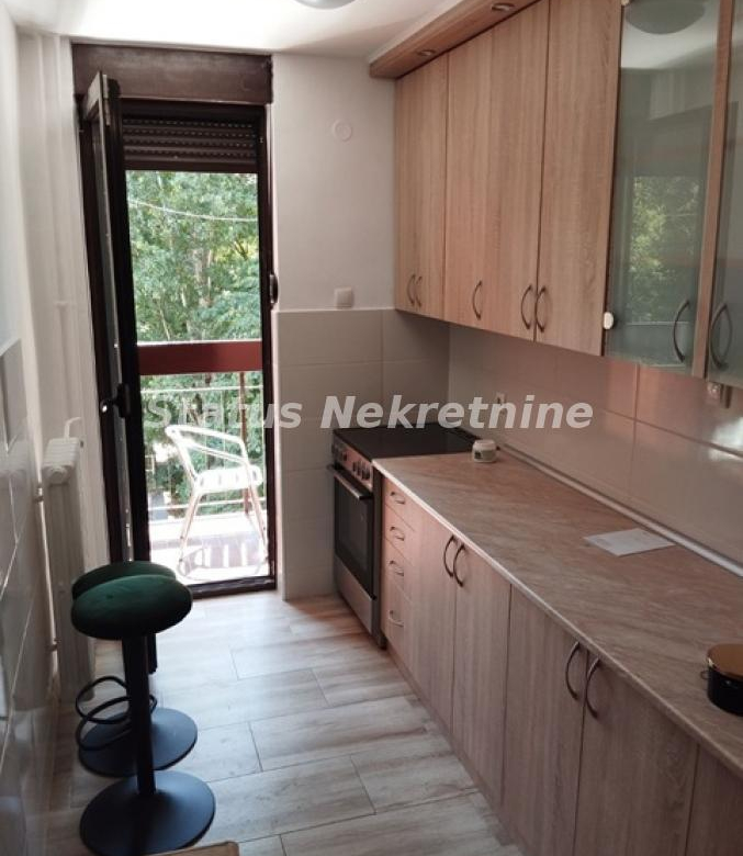 Stan Izdavanje Novi Sad  34 m2