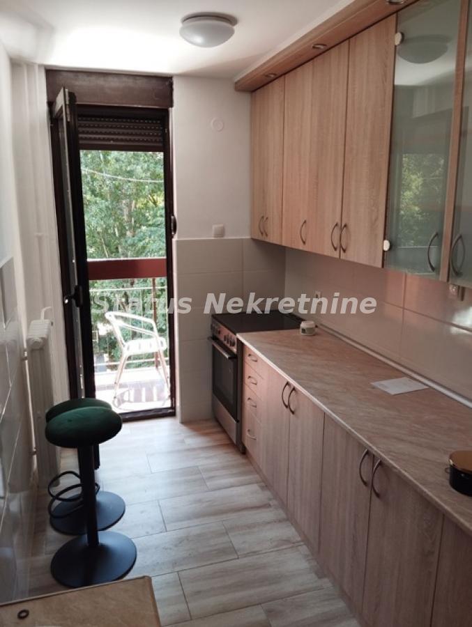Stan Izdavanje Novi Sad  34 m2