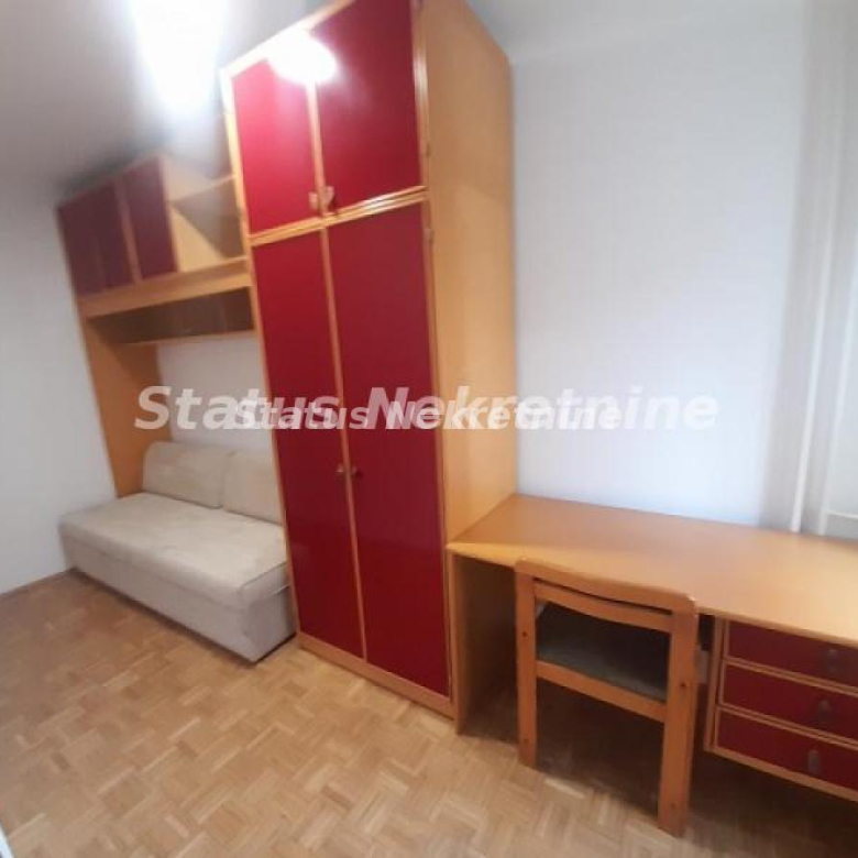 Stan Izdavanje Novi Sad  41 m2