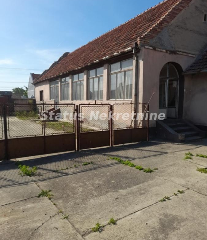 Kuća Prodaja Novi Sad  875 m2