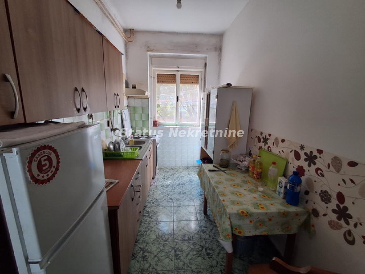 Kuća Prodaja Novi Sad  185 m2