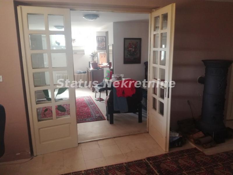 Kuća Prodaja Novi Sad  459 m2