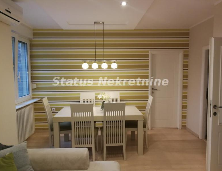 Stan Izdavanje Novi Sad  80 m2