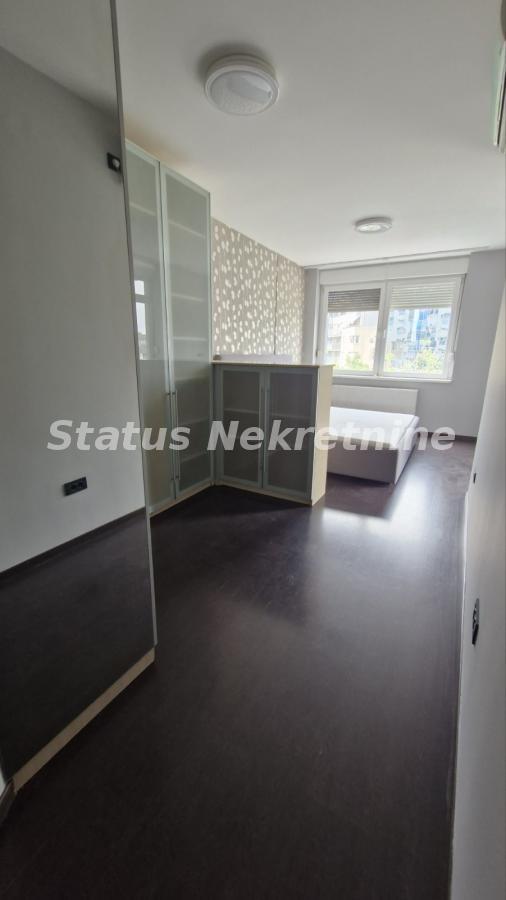 Stan Izdavanje Novi Sad Stan Izdavanje Novi Sad 116 m2