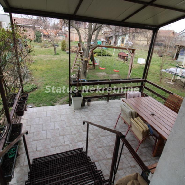 Kuća Prodaja Novi Sad  230 m2
