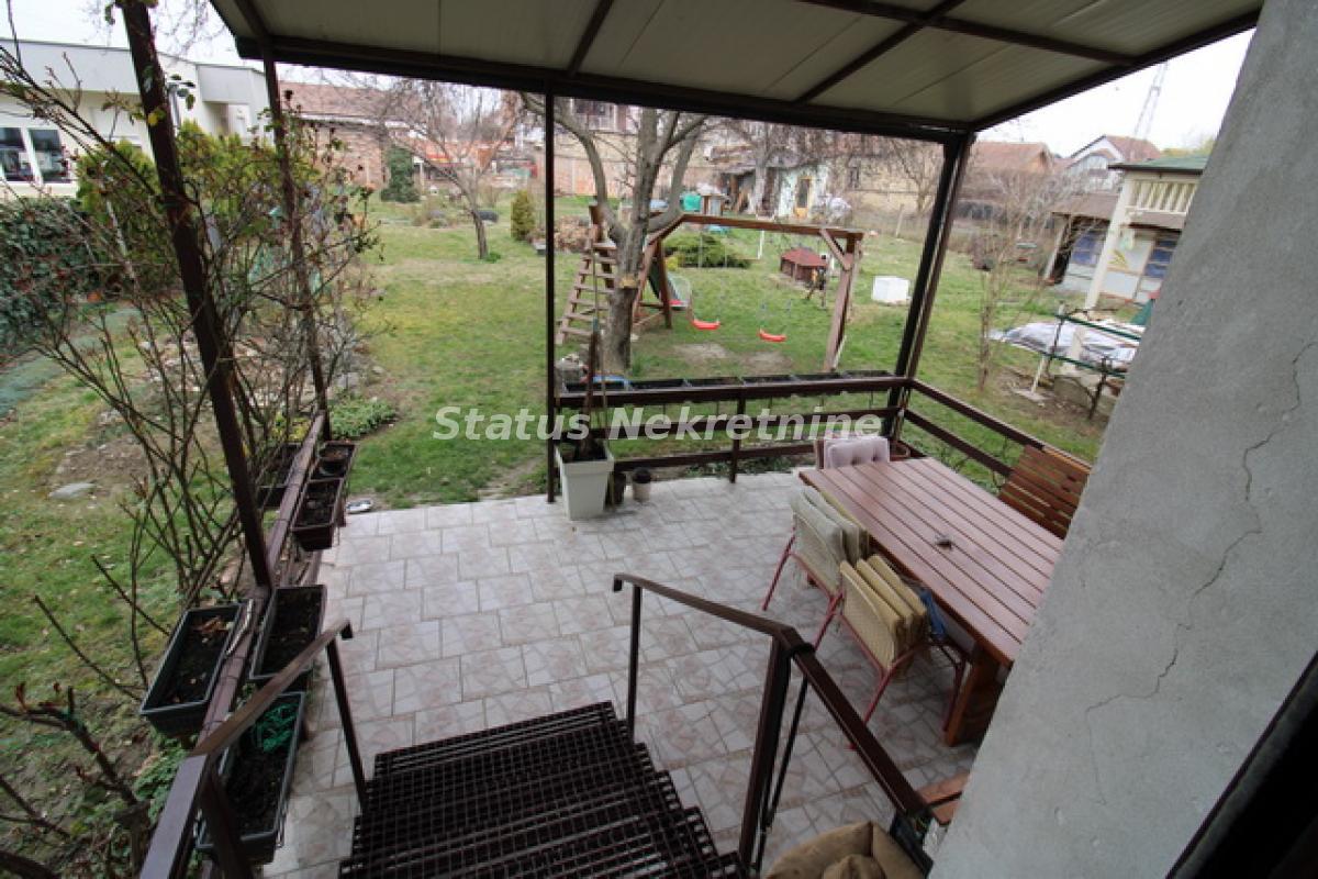 Kuća Prodaja Novi Sad  230 m2