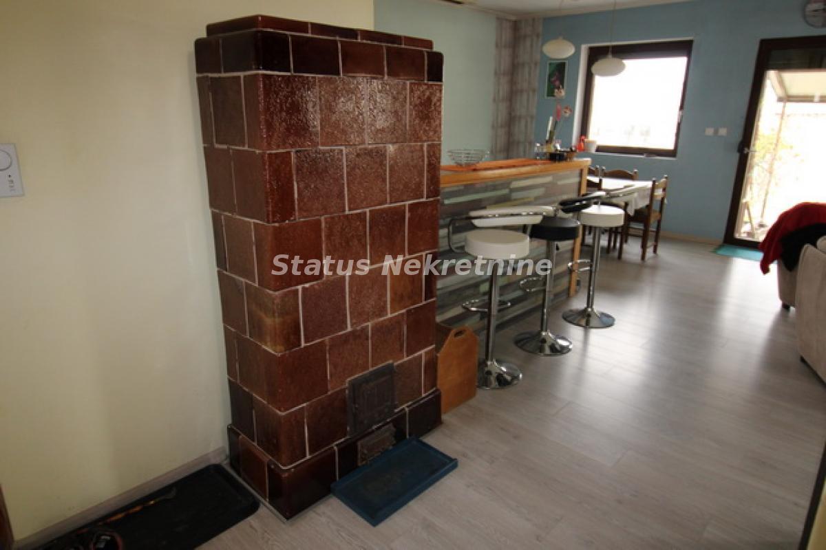 Kuća Prodaja Novi Sad  230 m2
