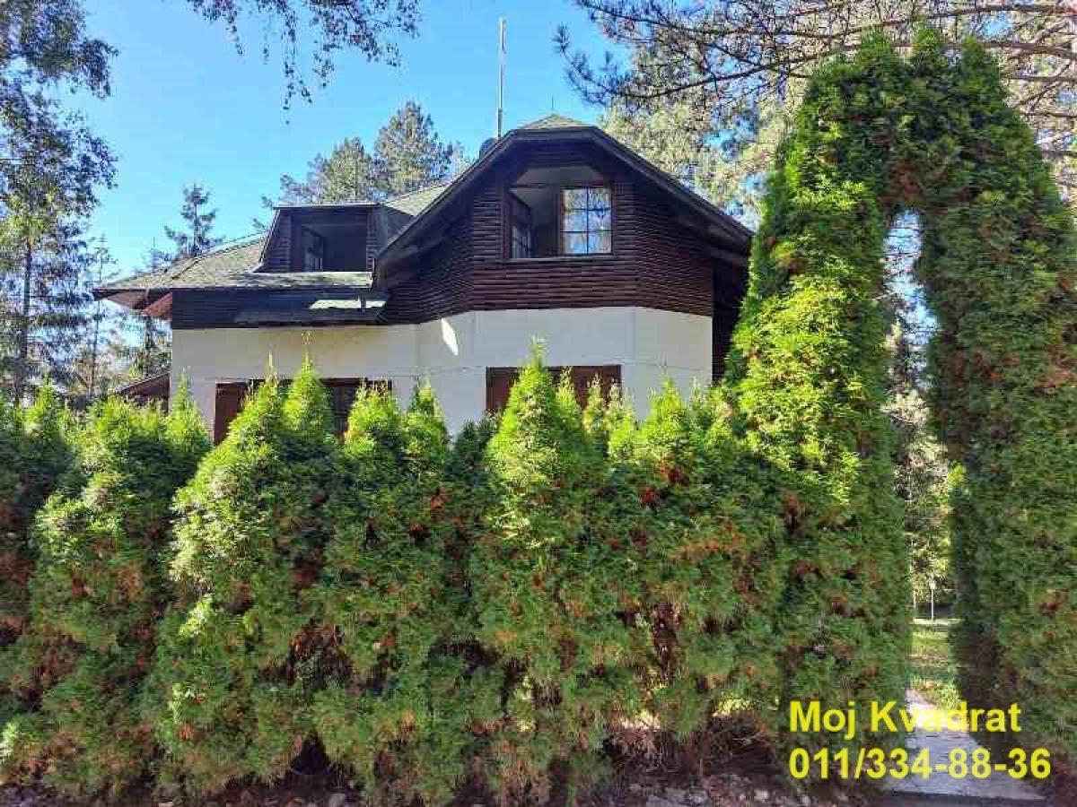 Kuća Prodaja Zlatibor Kuća Prodaja Zlatibor 260 m2