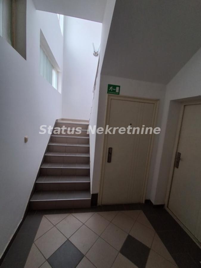 Lokal Izdavanje Novi Sad Lokal Izdavanje Novi Sad 770 m2