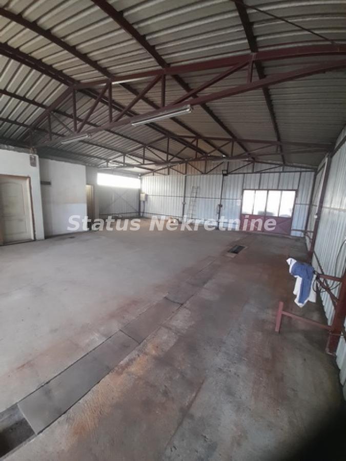 Lokal Izdavanje Novi Sad  140 m2