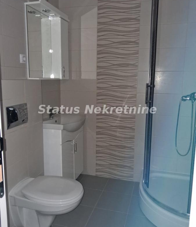Stan Prodaja Novi Sad  83 m2